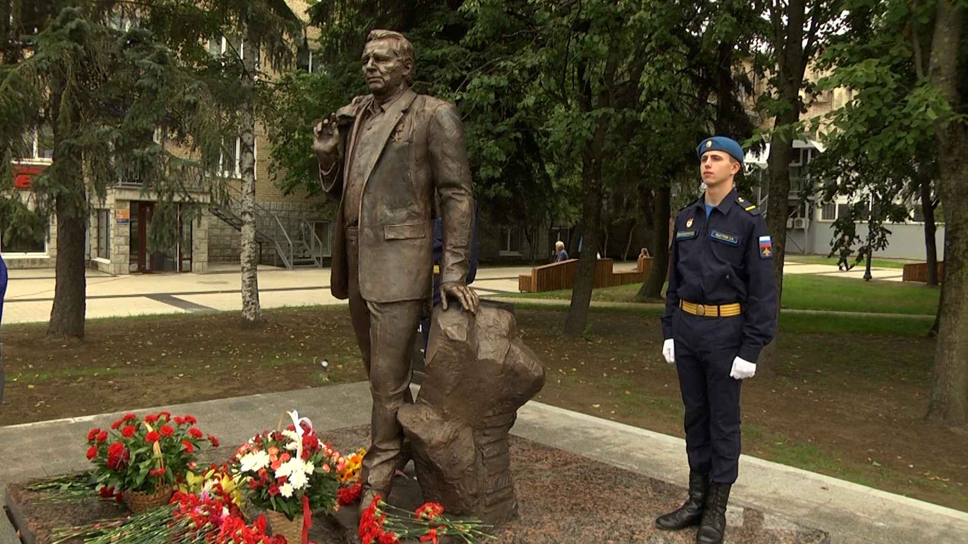 В Тосно открыли памятник Н.Ф.Федорову - Тосно-ТВ